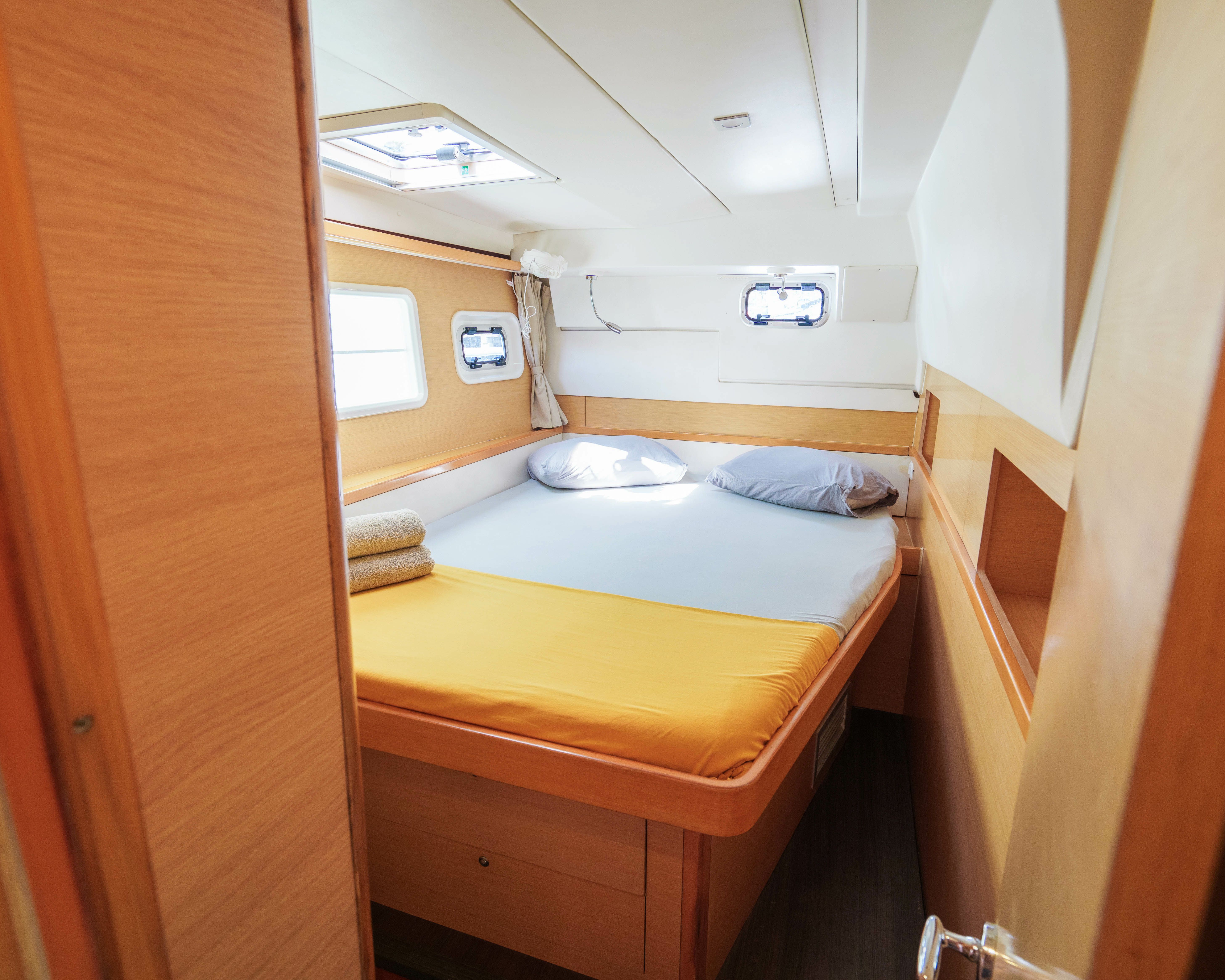 Lagoon 400 S2 | Poe Reva