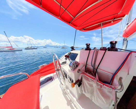 Lagoon 400 S2 | Poe Reva