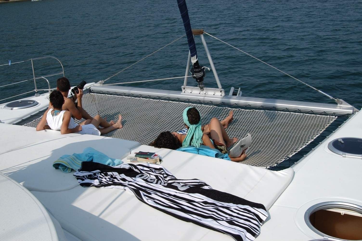 Fountaine Pajot Lavezzi 40 | Odinn