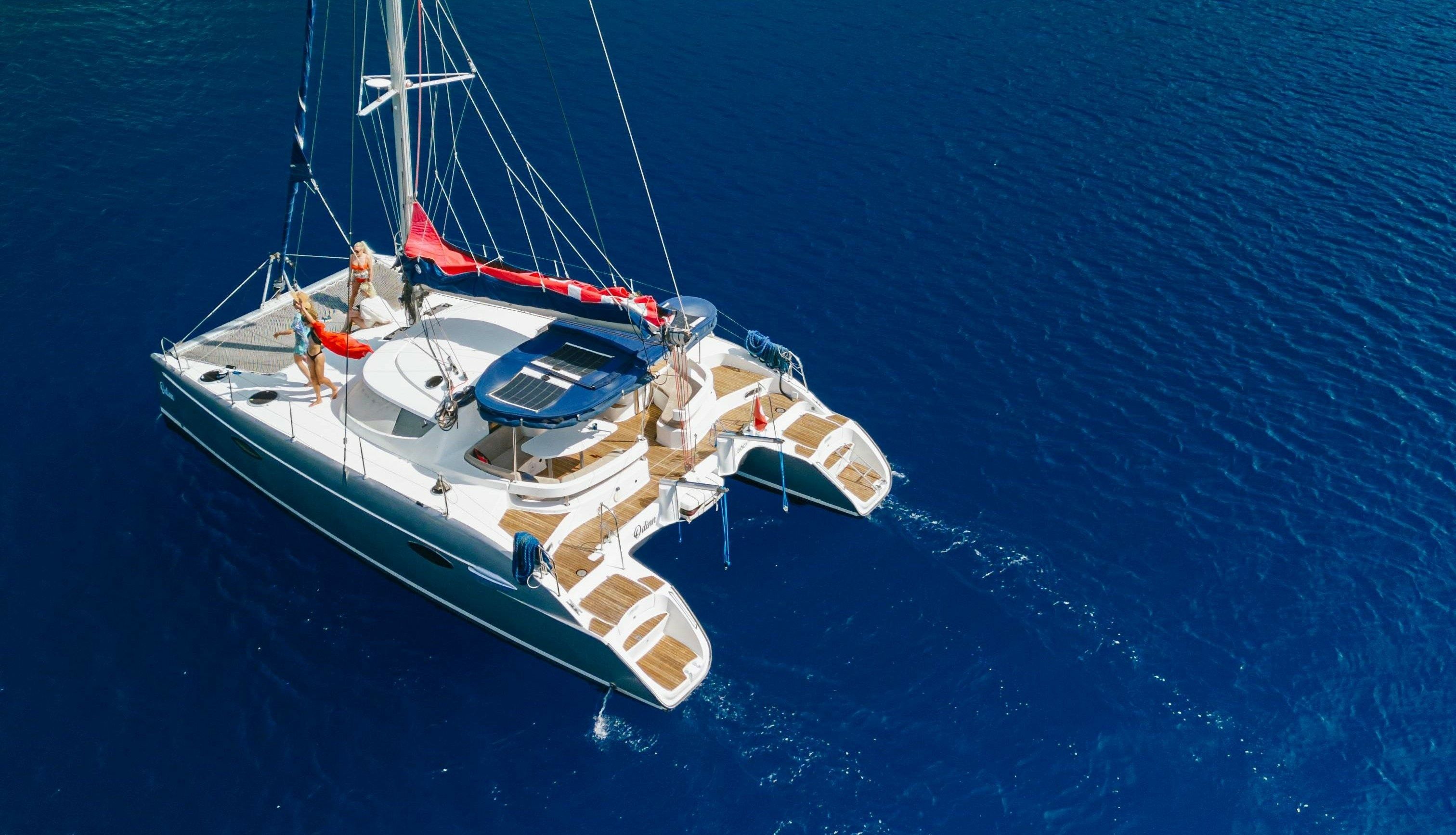 Fountaine Pajot Lavezzi 40 | Odinn