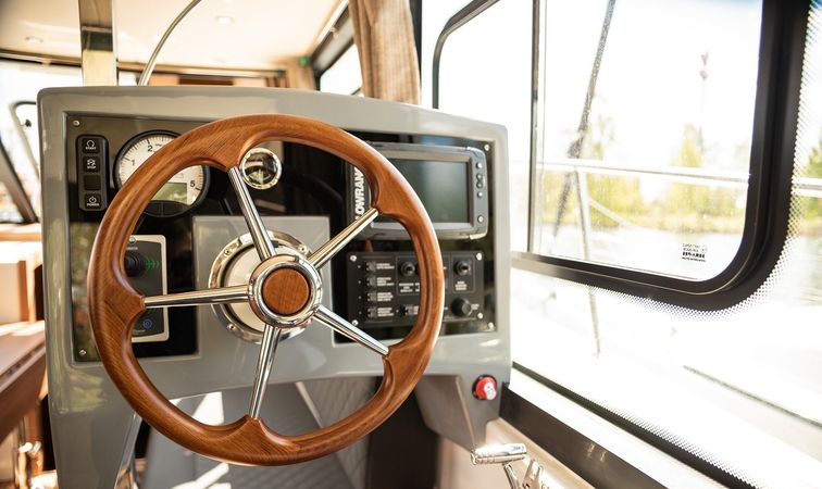 Cobra Yachts 40 | Haholo