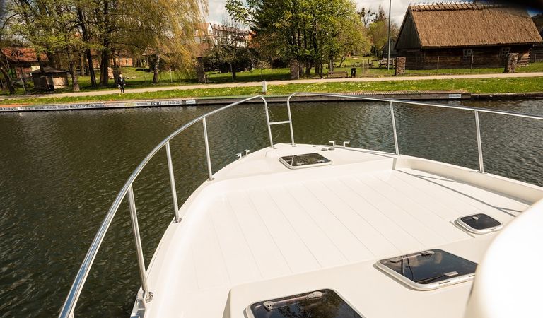 Cobra Yachts 40 | Haholo