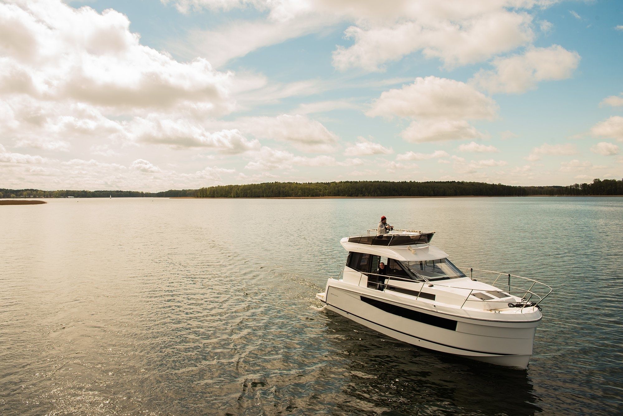 Platinum 989 | Layla