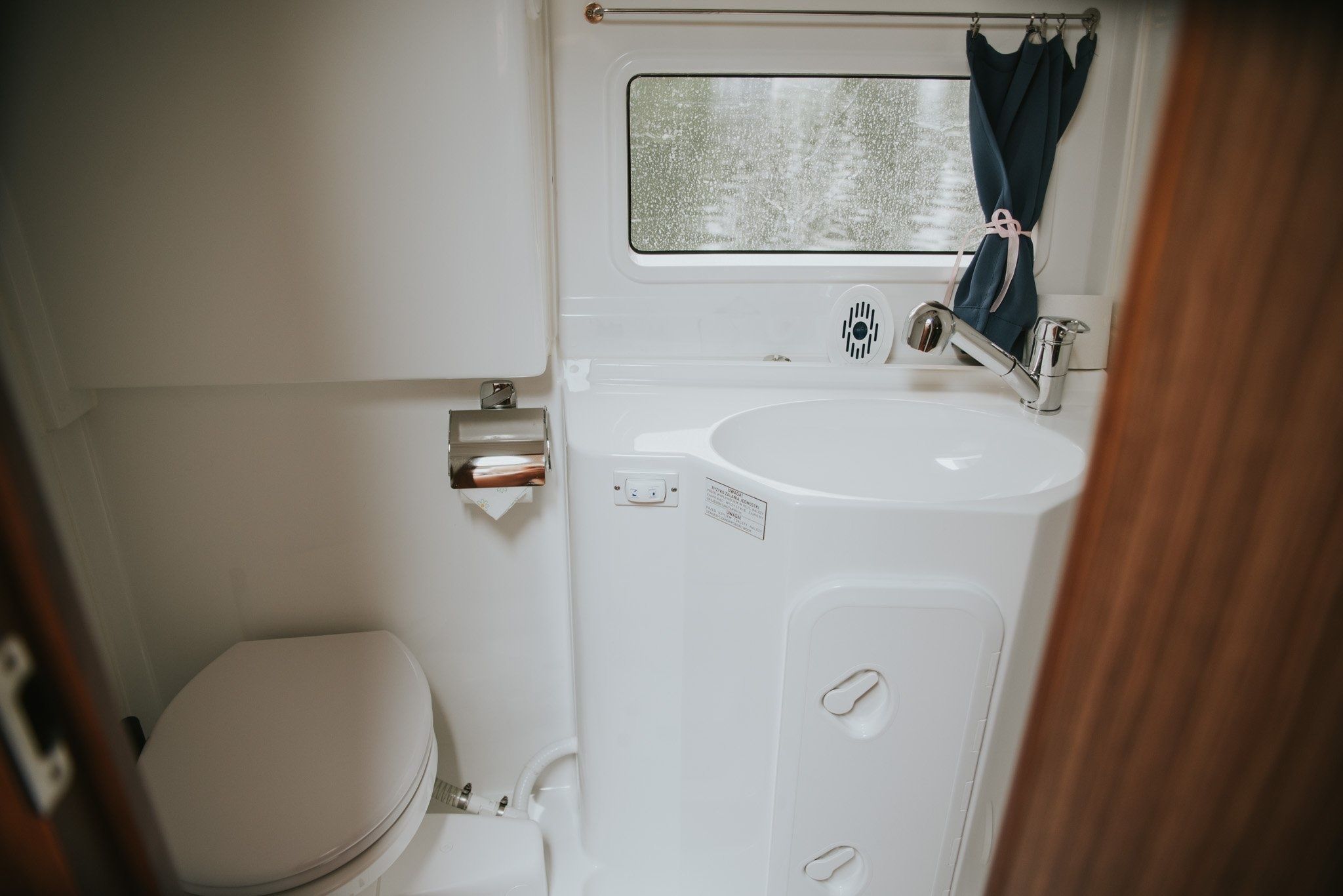 Platinum 989 | Layla