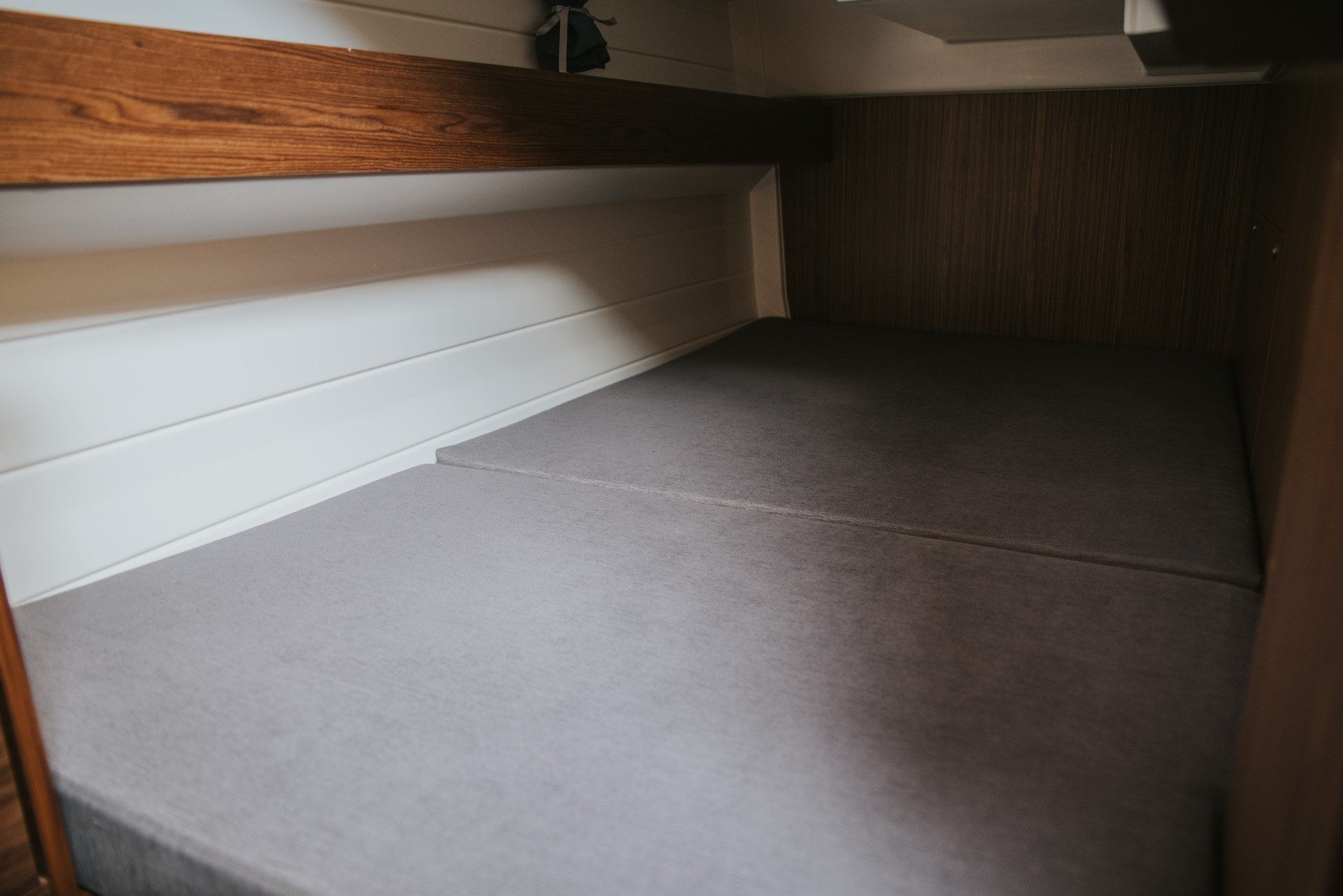 Platinum 989 | Layla