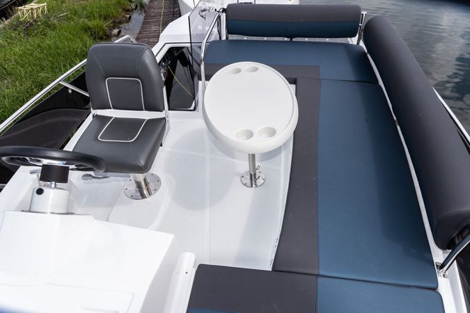 Platinum 989 | Layla