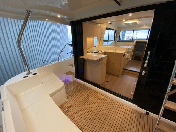 Beneteau Swift Trawler 41 Fly | Kyoto 3