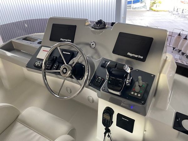 Beneteau Swift Trawler 41 Fly | Kyoto 3