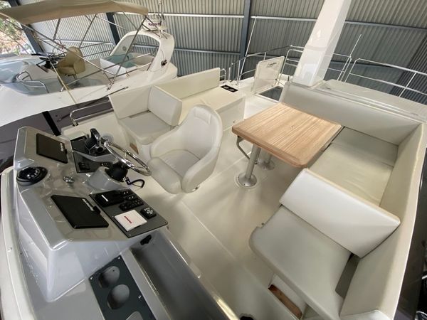 Beneteau Swift Trawler 41 Fly | Kyoto 3