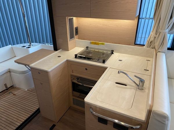 Beneteau Swift Trawler 41 Fly | Kyoto 3