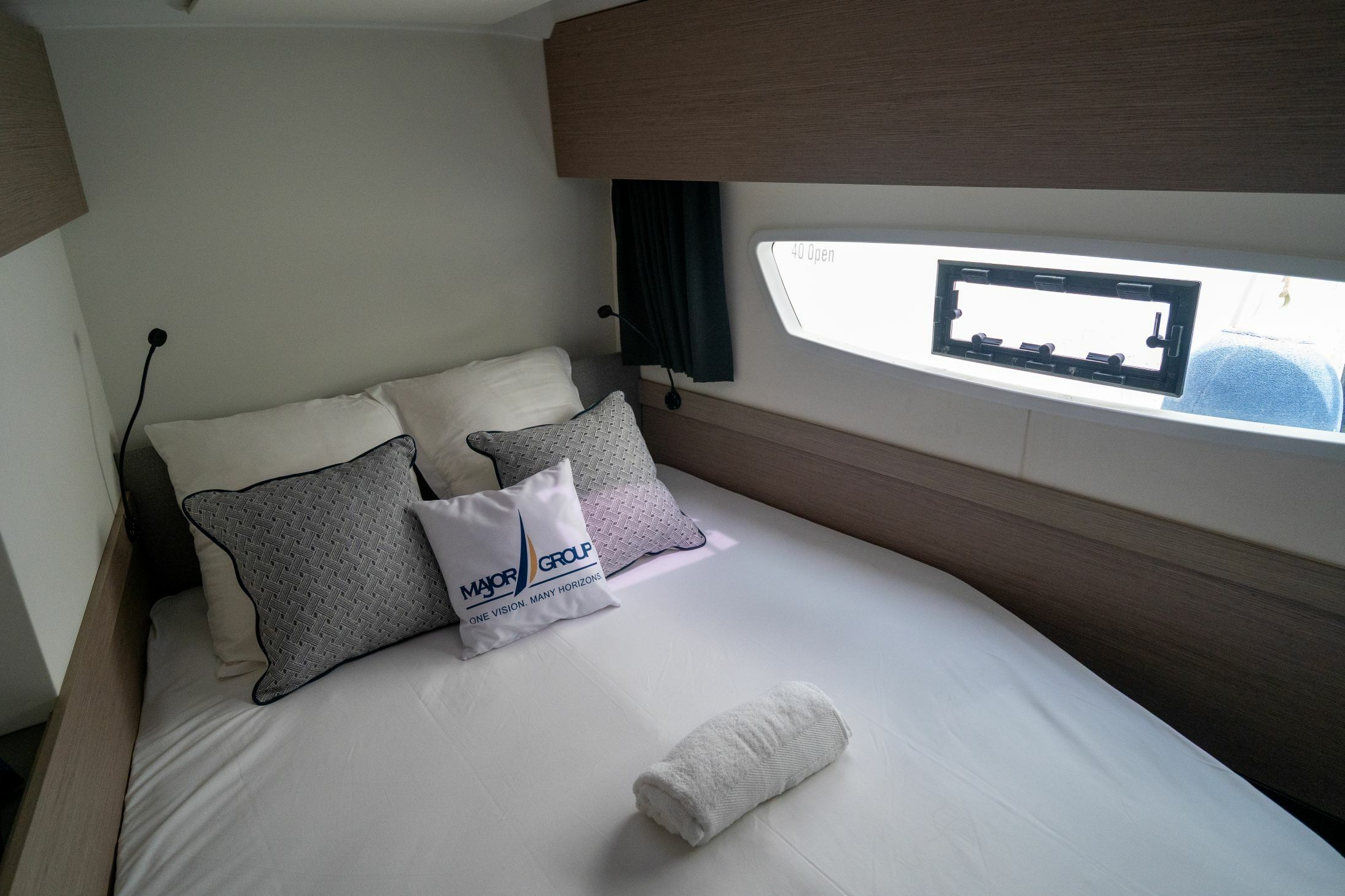 Fountaine Pajot Astrea 42 | Gabian