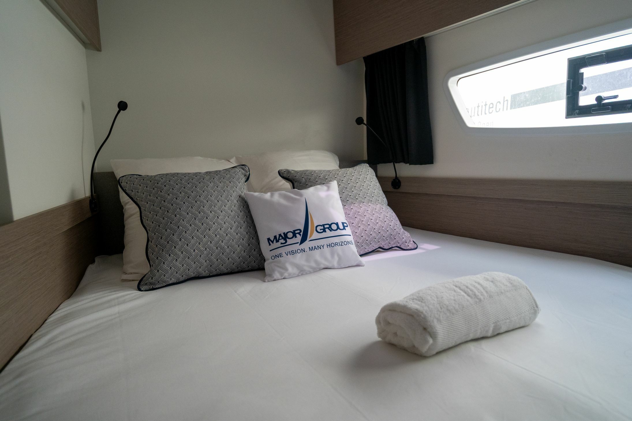 Fountaine Pajot Astrea 42 | Gabian