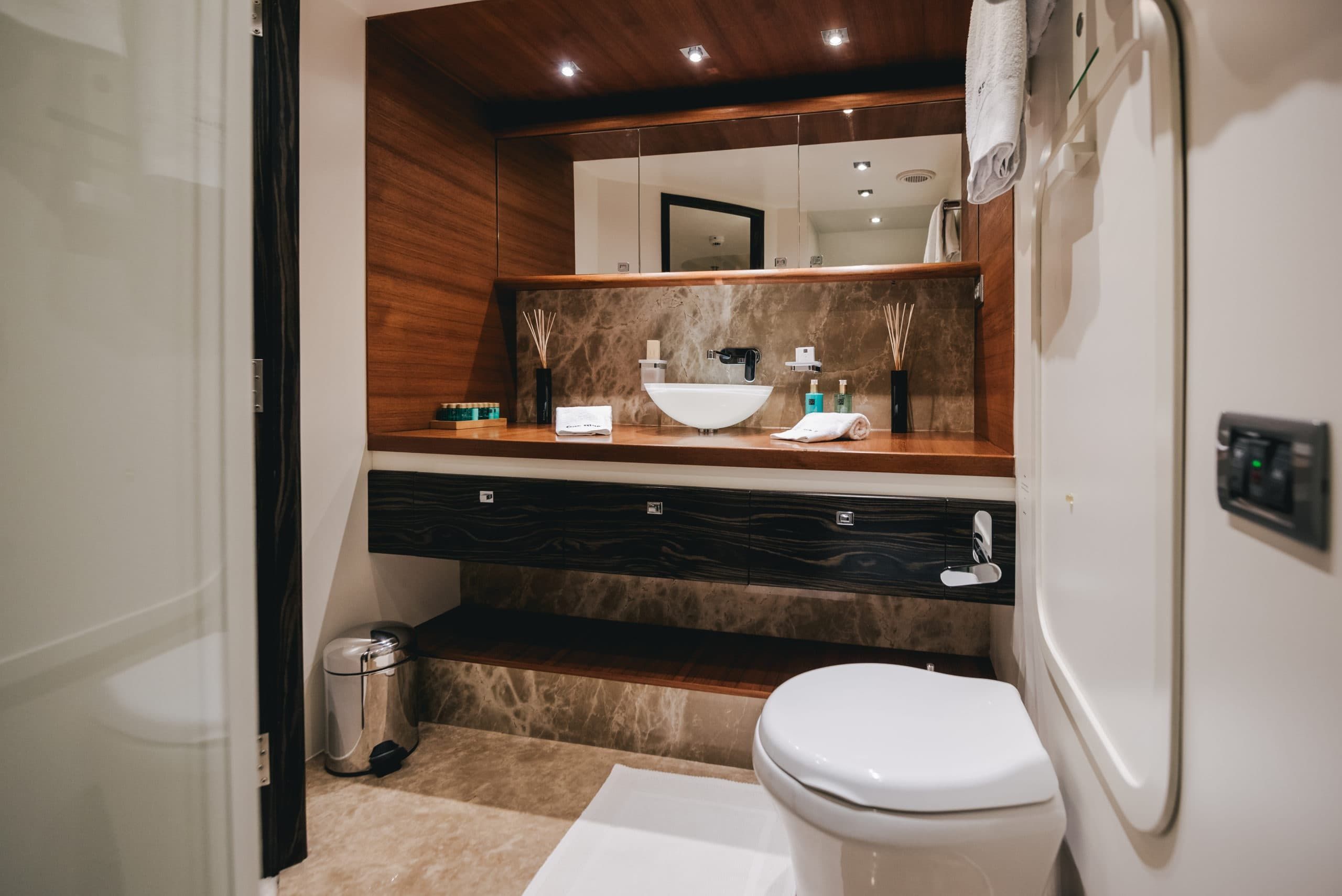 Oceanline 127 | One Blue