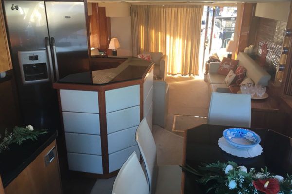 Sunseeker Manhattan 70 | Jupju