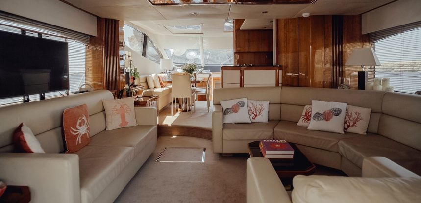 Sunseeker Manhattan 70 | Jupju