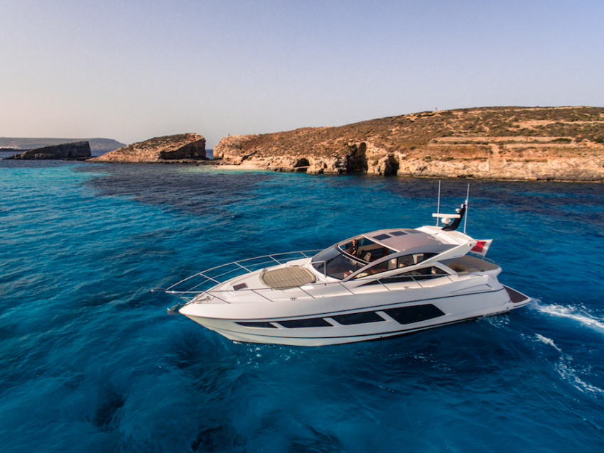 Sunseeker Predator 57 | Caribbean Jee Jam