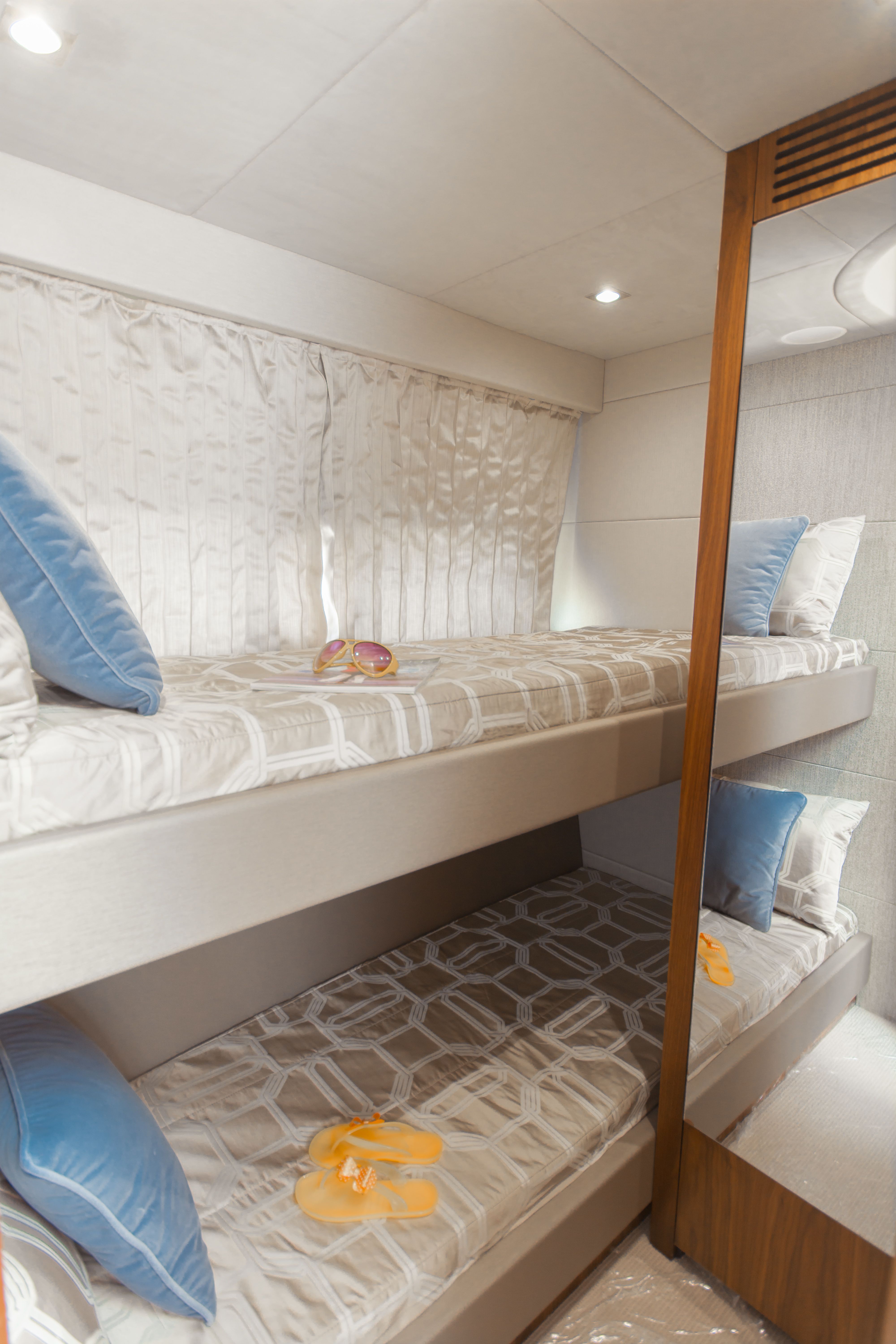 Sunseeker Predator 57 | Caribbean Jee Jam