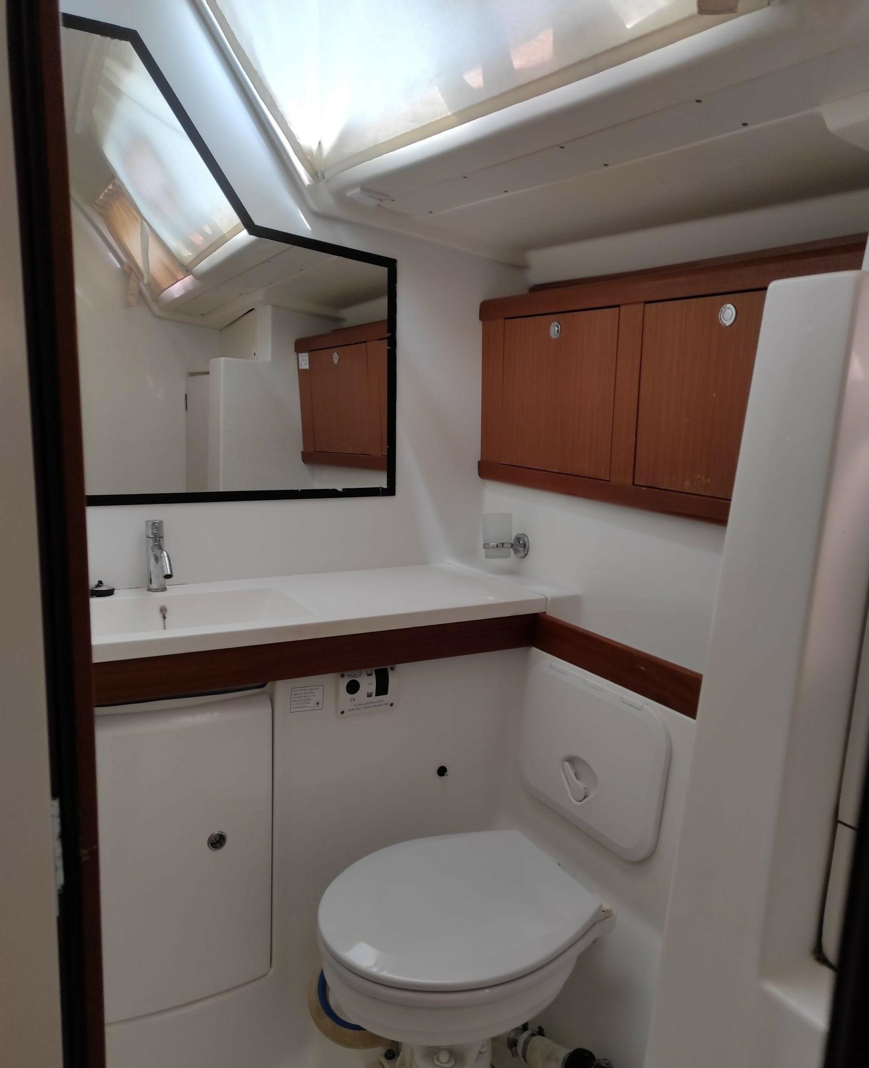 Beneteau Oceanis 54 | Valasia