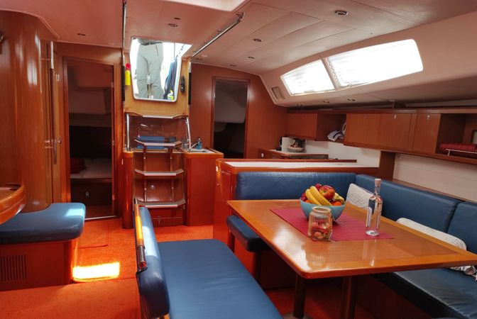 Beneteau Oceanis 54 | Valasia