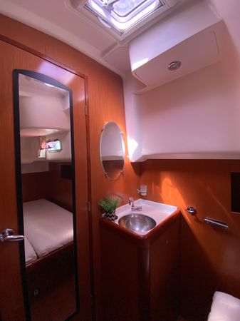 Beneteau Oceanis 54 | Valasia