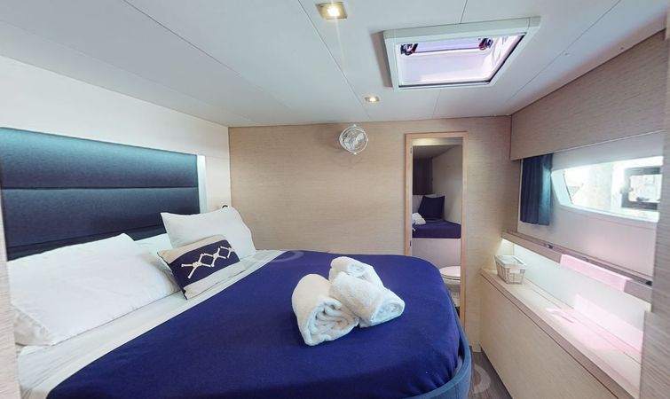 Fountaine Pajot Saona 47 | Dark Star