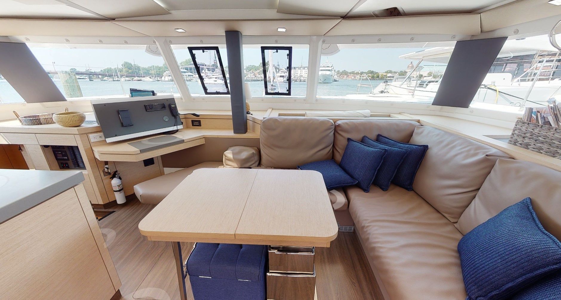 Fountaine Pajot Saona 47 | Dark Star