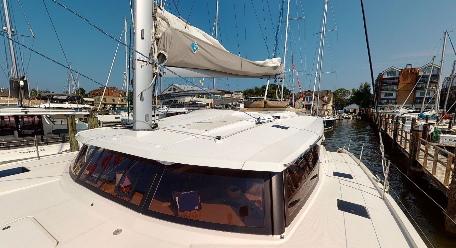 Fountaine Pajot Saona 47 | Dark Star