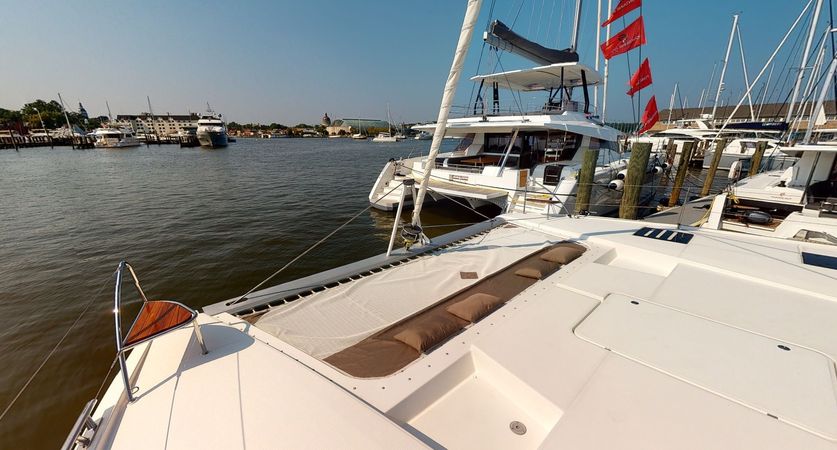 Fountaine Pajot Saona 47 | Dark Star