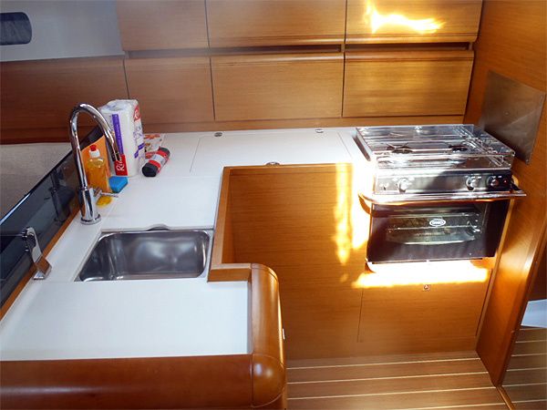 Jeanneau Sun Odyssey 439 | Karma