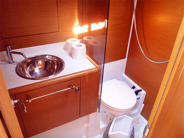 Jeanneau Sun Odyssey 439 | Karma