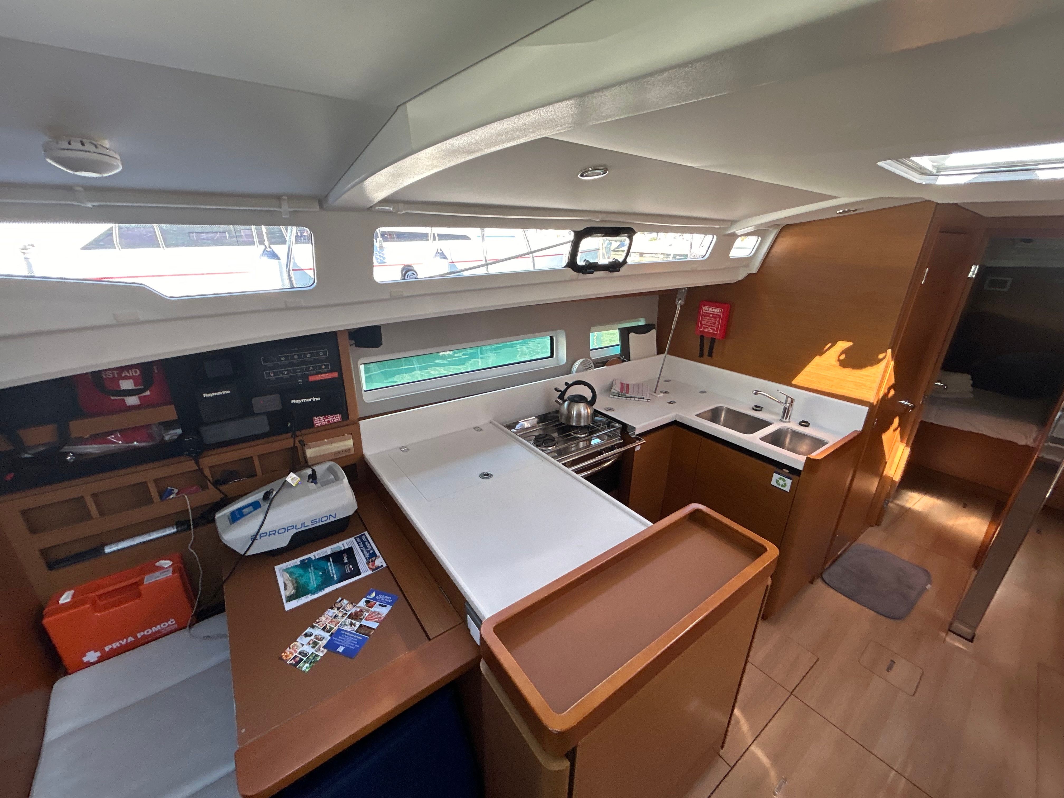 Jeanneau Sun Odyssey 440 | Sunsail 20