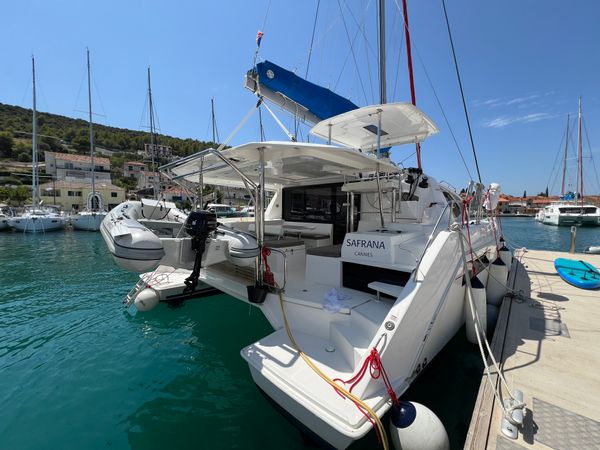 Leopard 40 | Sunsail 20
