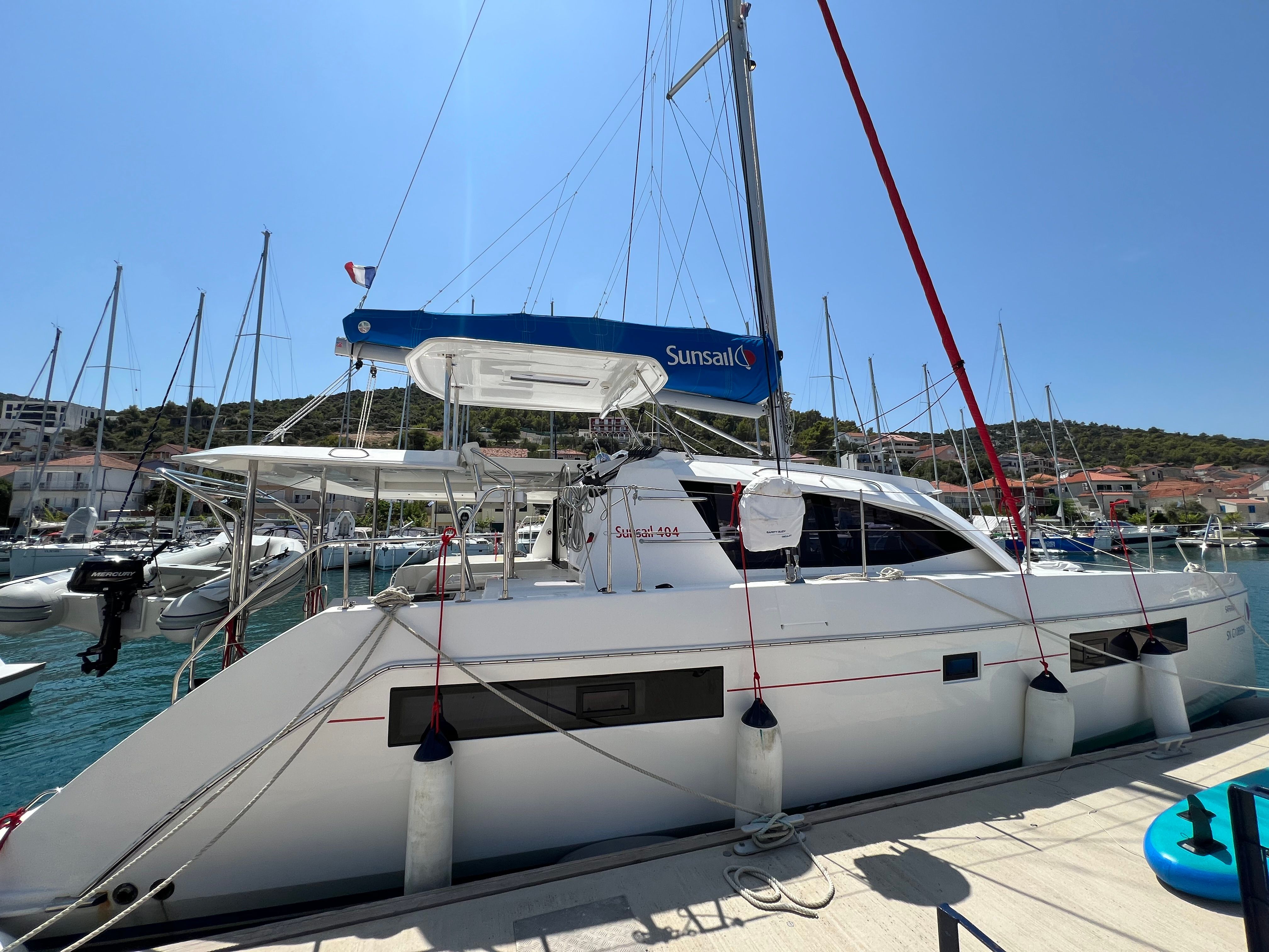 Leopard 40 | Sunsail 20