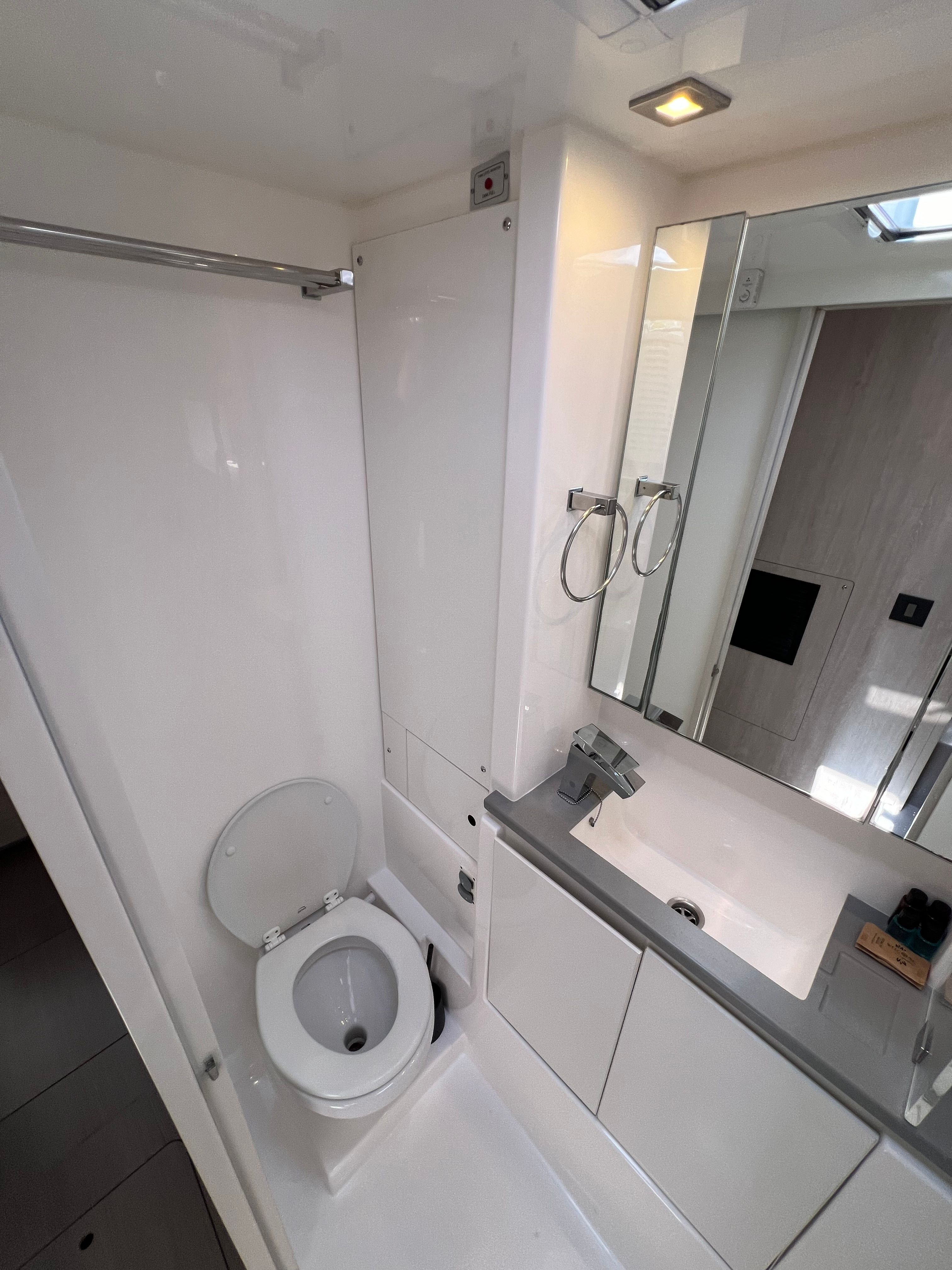 Leopard 40 | Sunsail 20