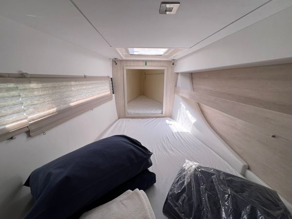 Leopard 40 | Sunsail 20