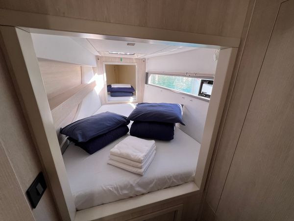 Leopard 40 | Sunsail 20