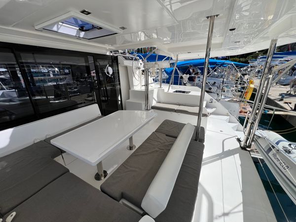 Leopard 40 | Sunsail 20