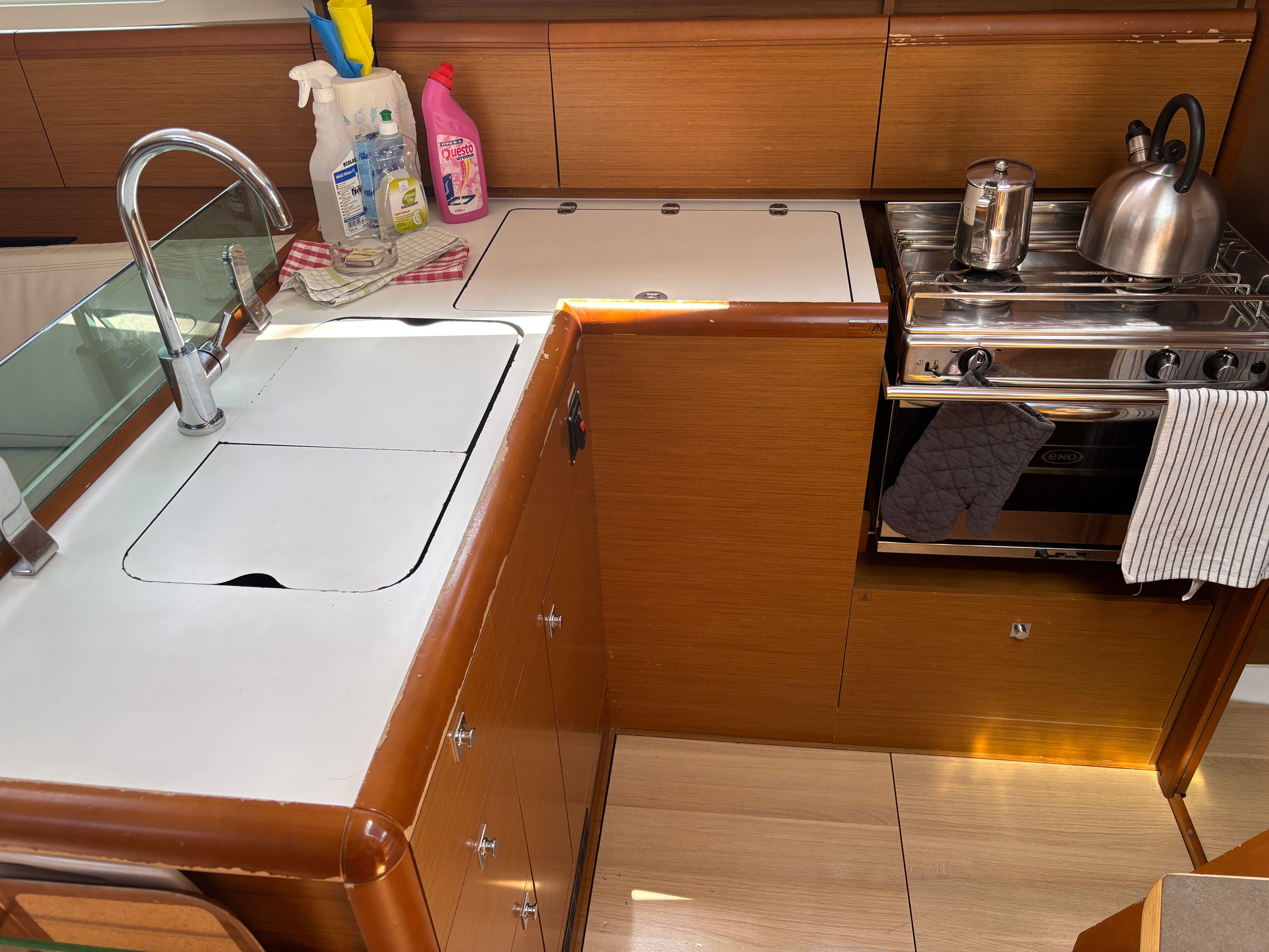 Jeanneau Sun Odyssey 389 | Sunsail 20