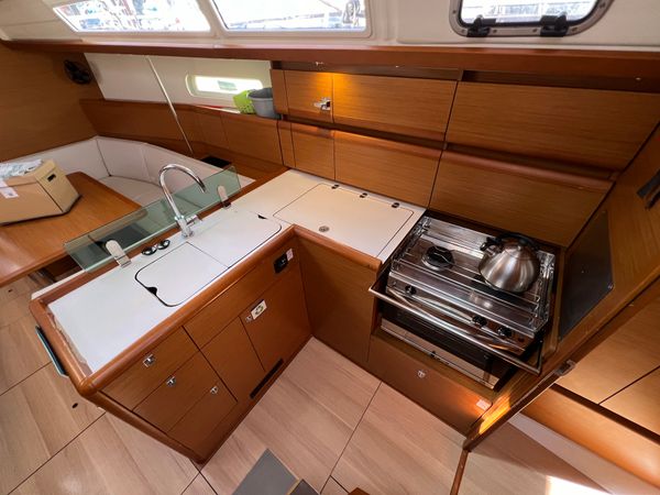 Jeanneau Sun Odyssey 389 | Sunsail 20