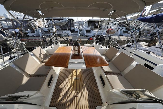 Beneteau Oceanis 38.1 | Angel07