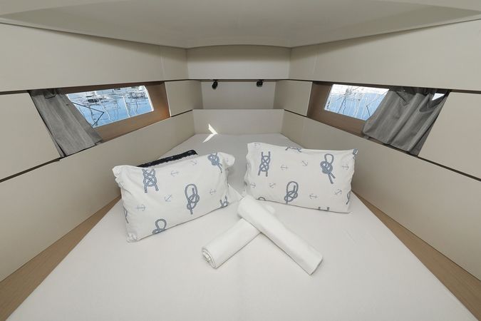 Beneteau Oceanis 38.1 | Angel07