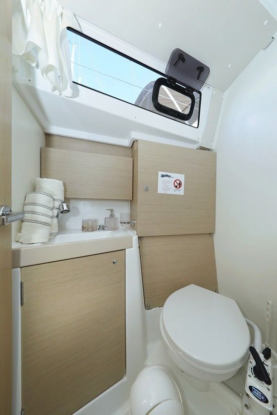 Beneteau Oceanis 38.1 | Angel07