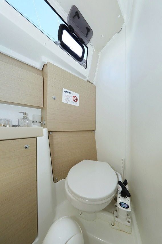 Beneteau Oceanis 38.1 | Angel07