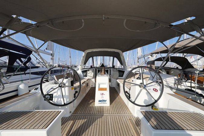 Beneteau Oceanis 38.1 | Angel07