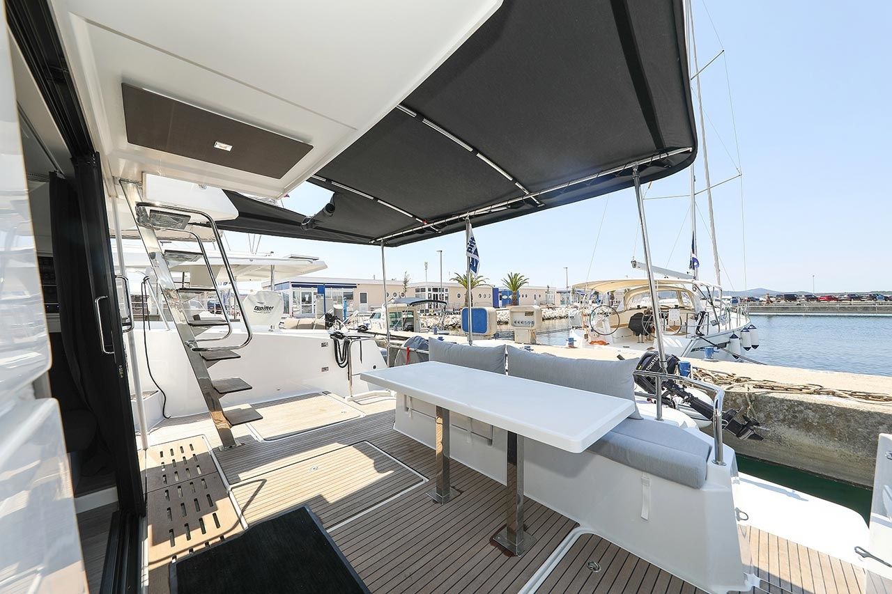 Fountaine Pajot MY 37 | Anrik