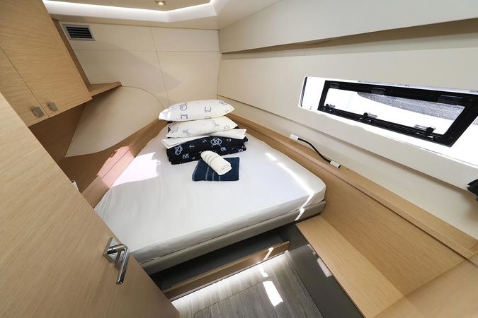 Fountaine Pajot MY 37 | Anrik