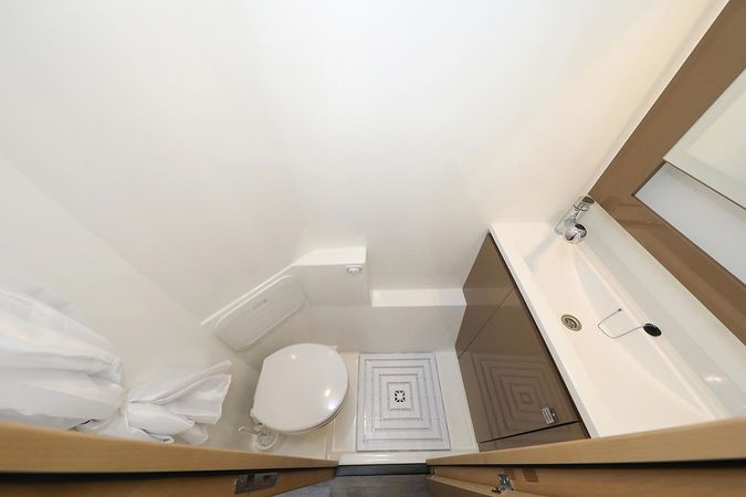 Fountaine Pajot MY 37 | Anrik