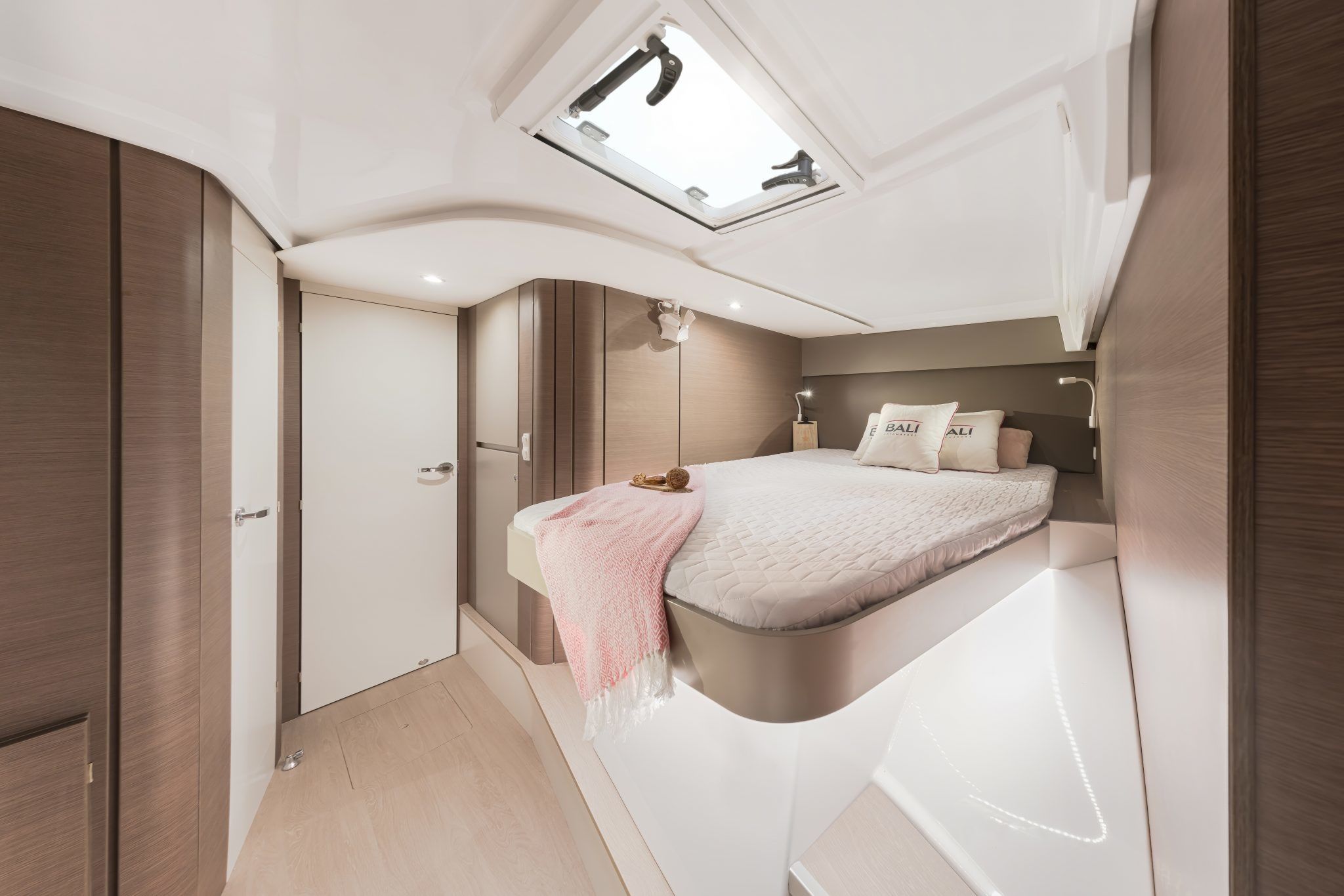 Bali Catspace | Let's Go