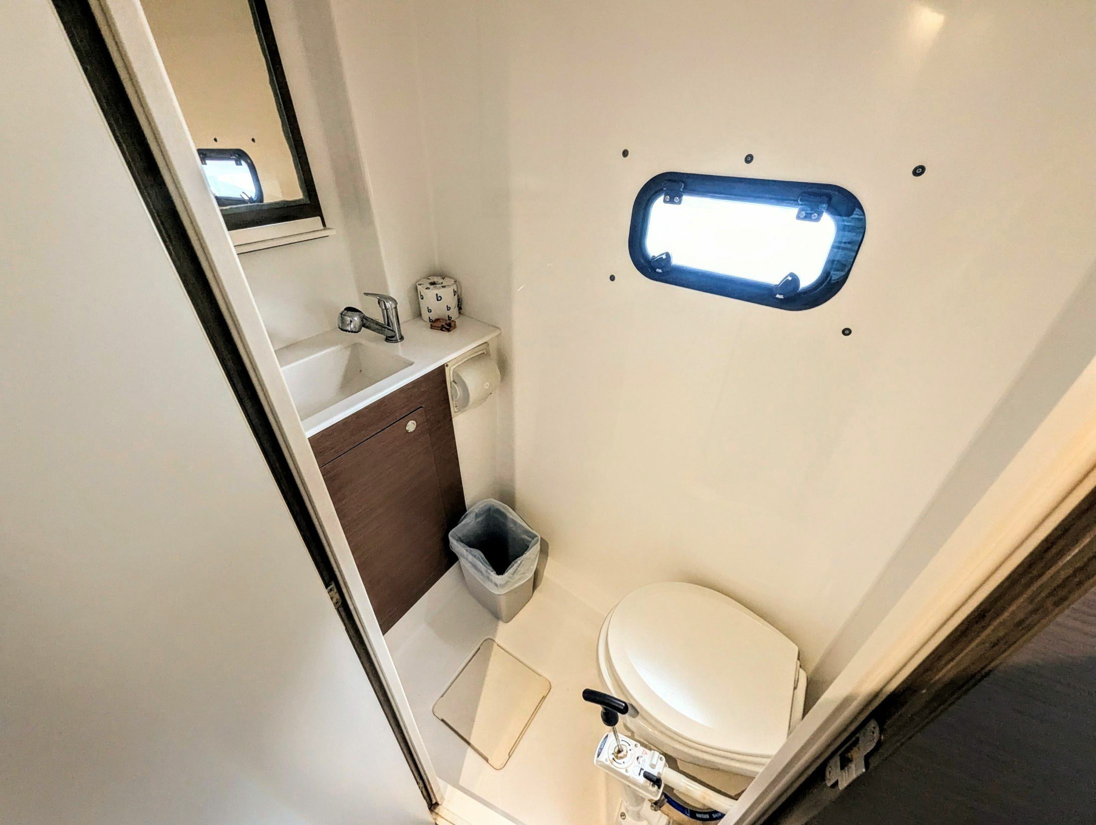 Bali Catspace | Let's Go