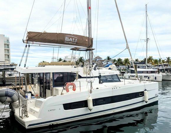 Bali Catspace | Let's Go